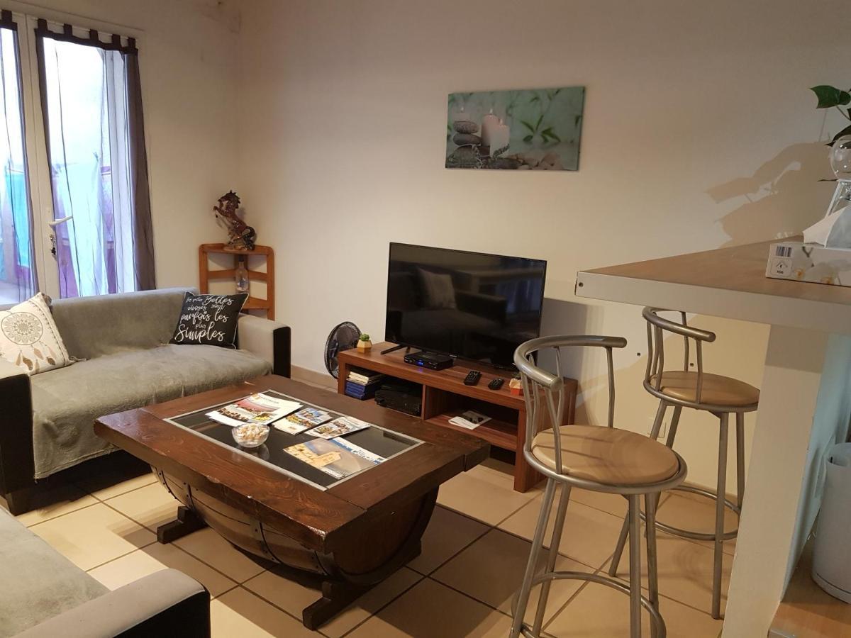 Appart B Tout Confort, Climatise Sur Coursan ภายนอก รูปภาพ